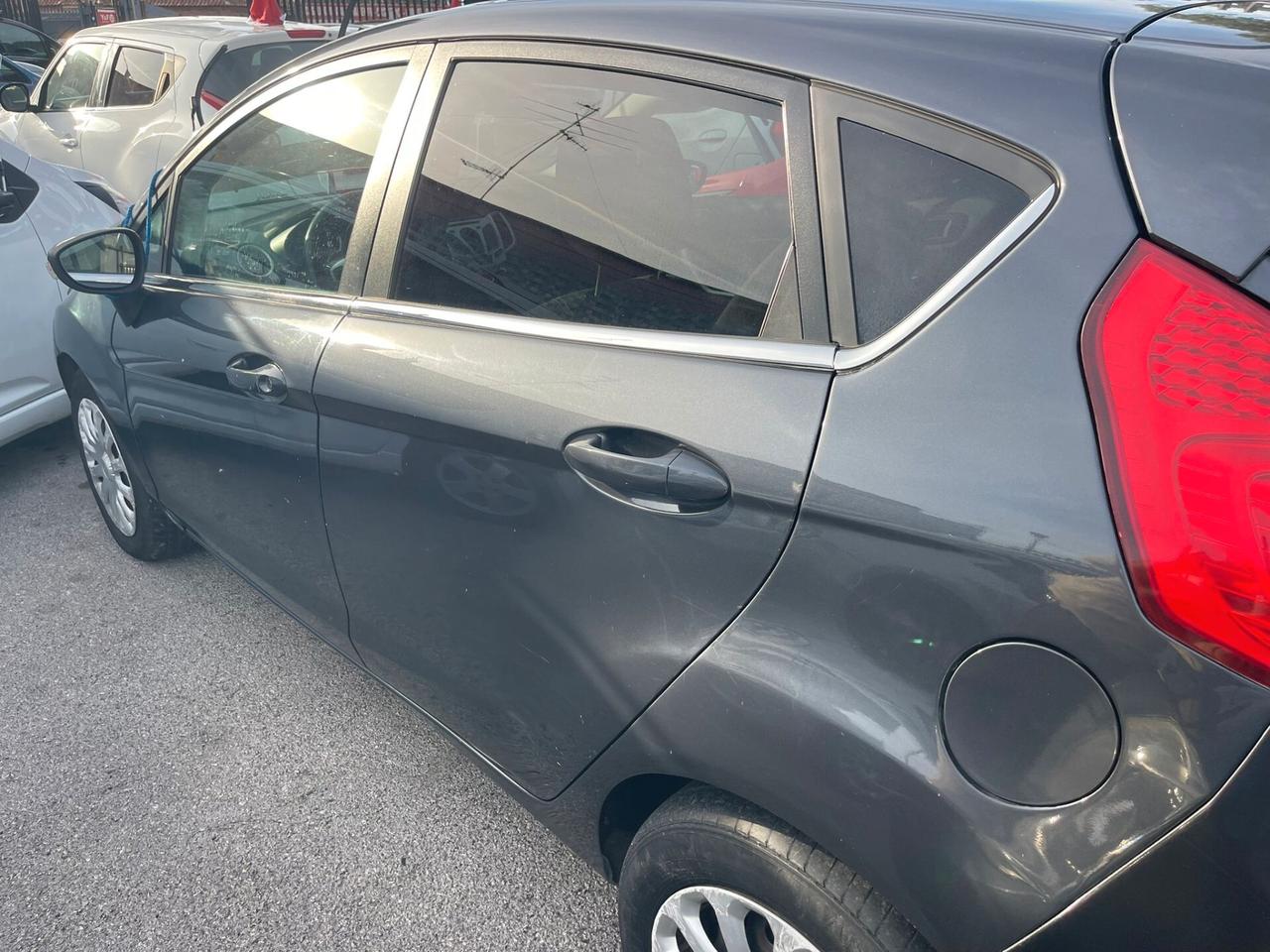 Ford Fiesta 1.4 TDCi 5p. Titanium