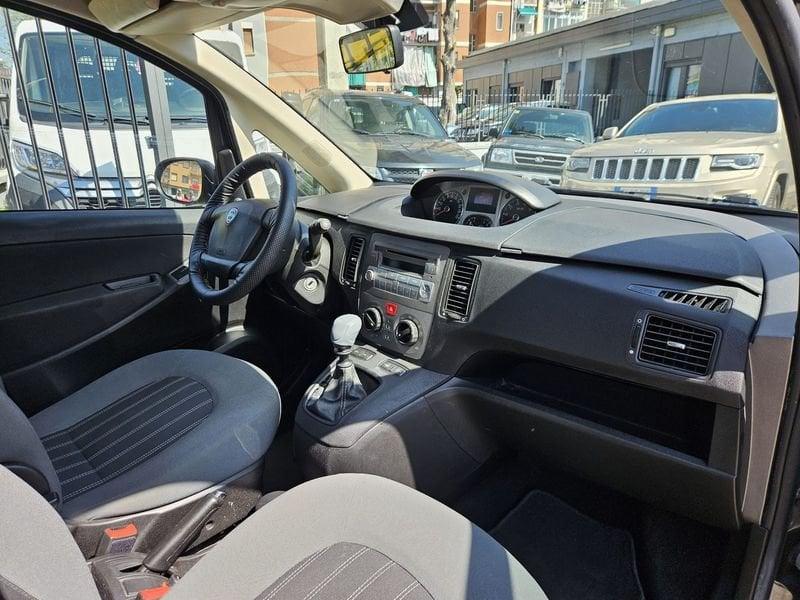 Lancia Musa Musa 1.4 16v
