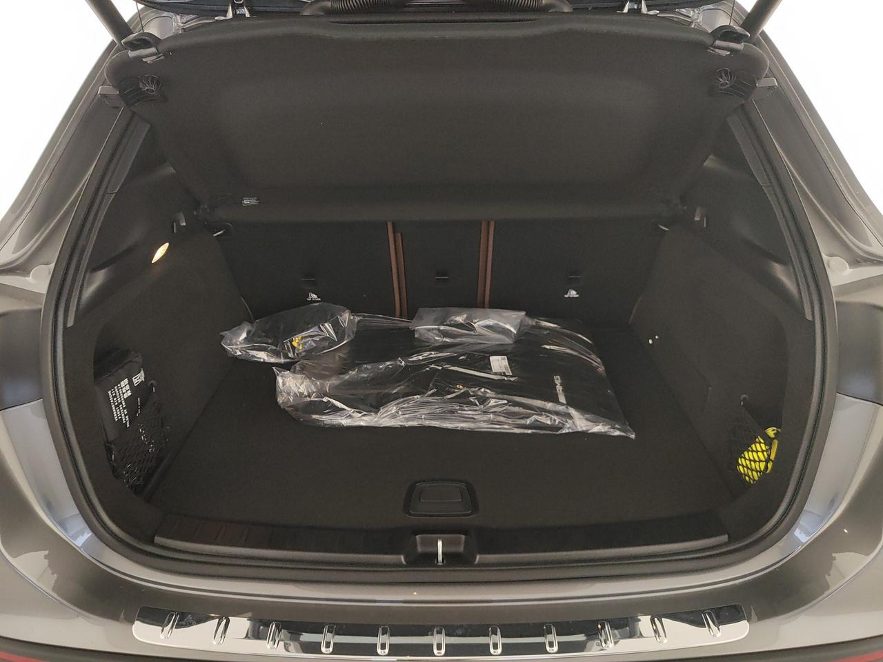 Mercedes-Benz GLA 200 d