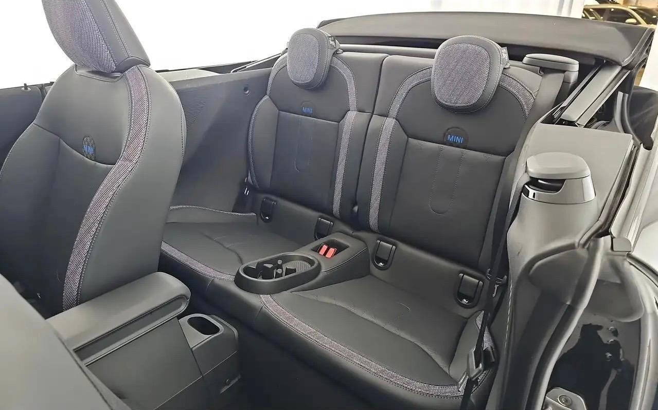 Mini Cooper C Classic Cabrio