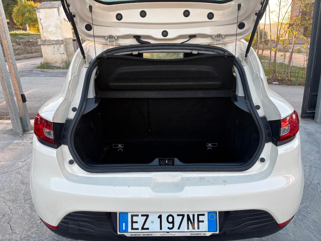 Renault Clio 1.2 75CV GPL 5 porte Costume National
