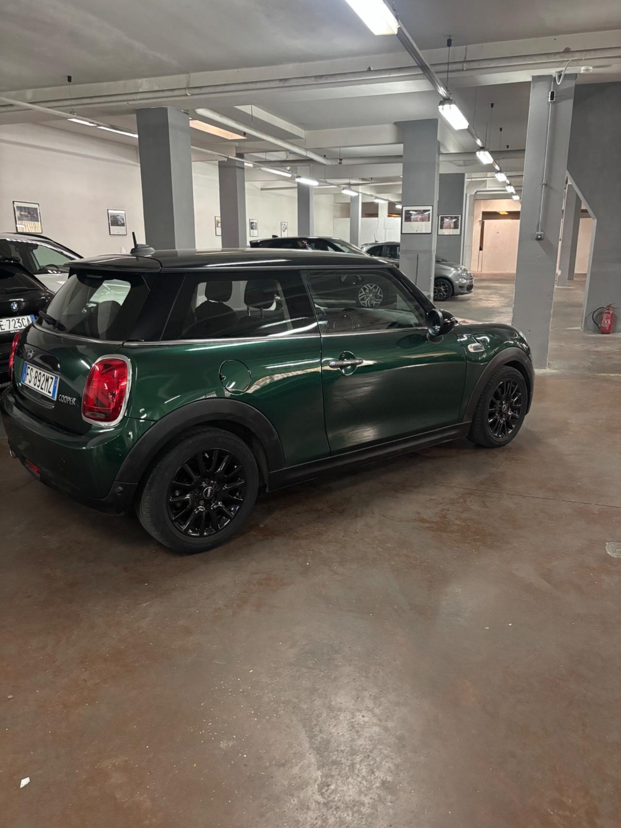 Mini 1.5 Cooper benzina Baker Street 136 cv