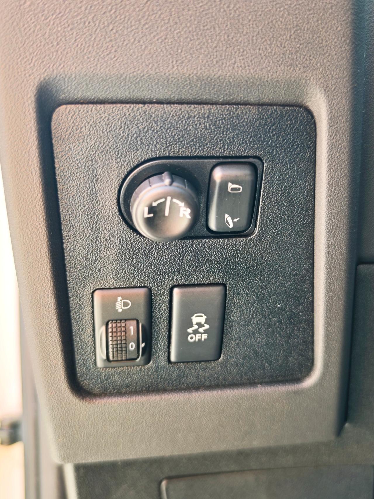 Nissan Qashqai 2.0 4x4 dCi DPF 4WD aut. Tekna Full Optional