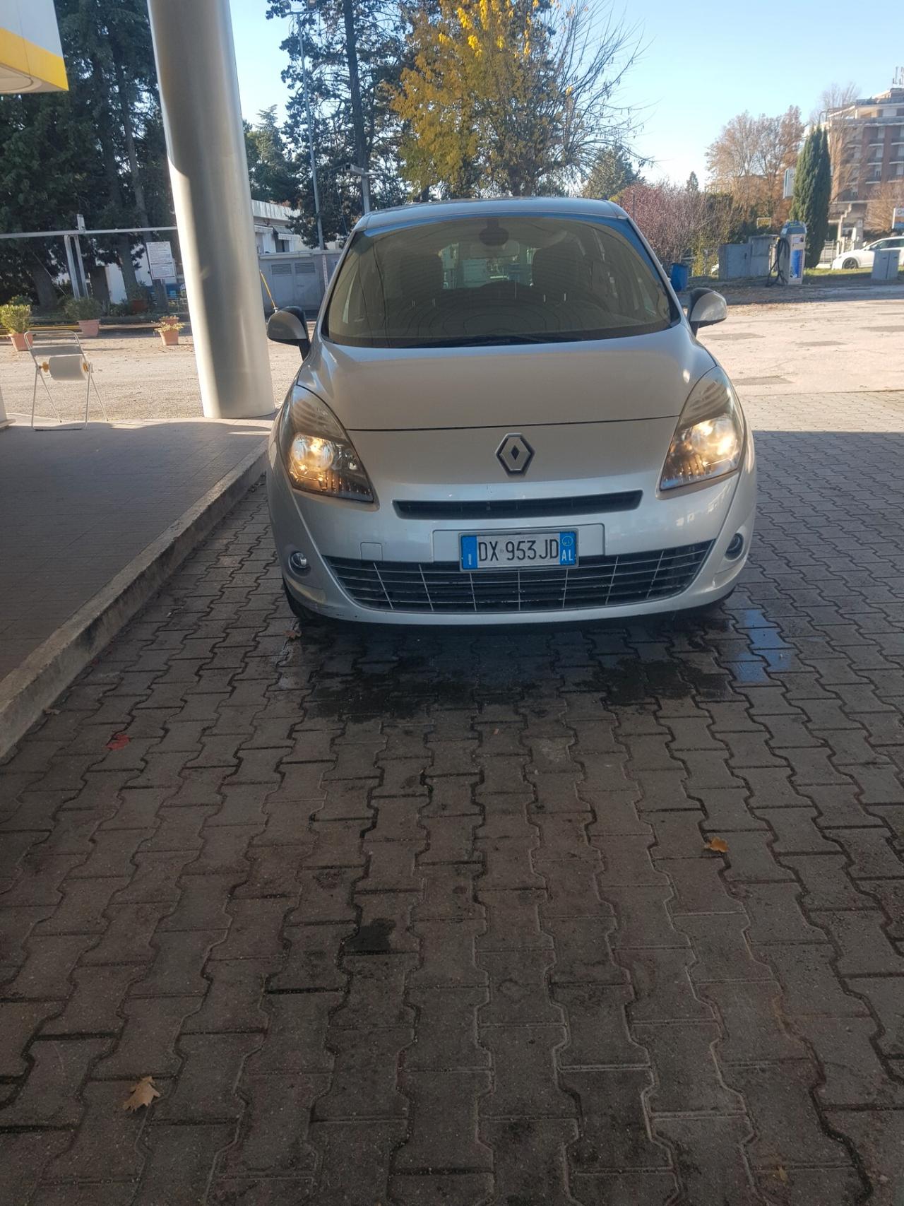 Renault Scenic Scénic 1.5 dCi