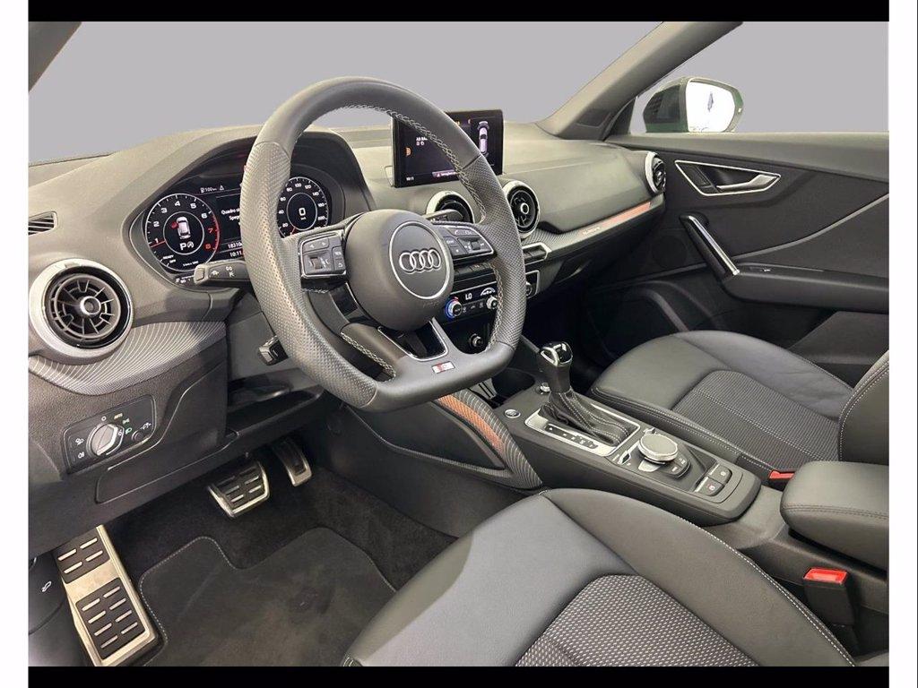 AUDI Q2 40 2.0 tfsi identity black quattro s-tronic del 2024