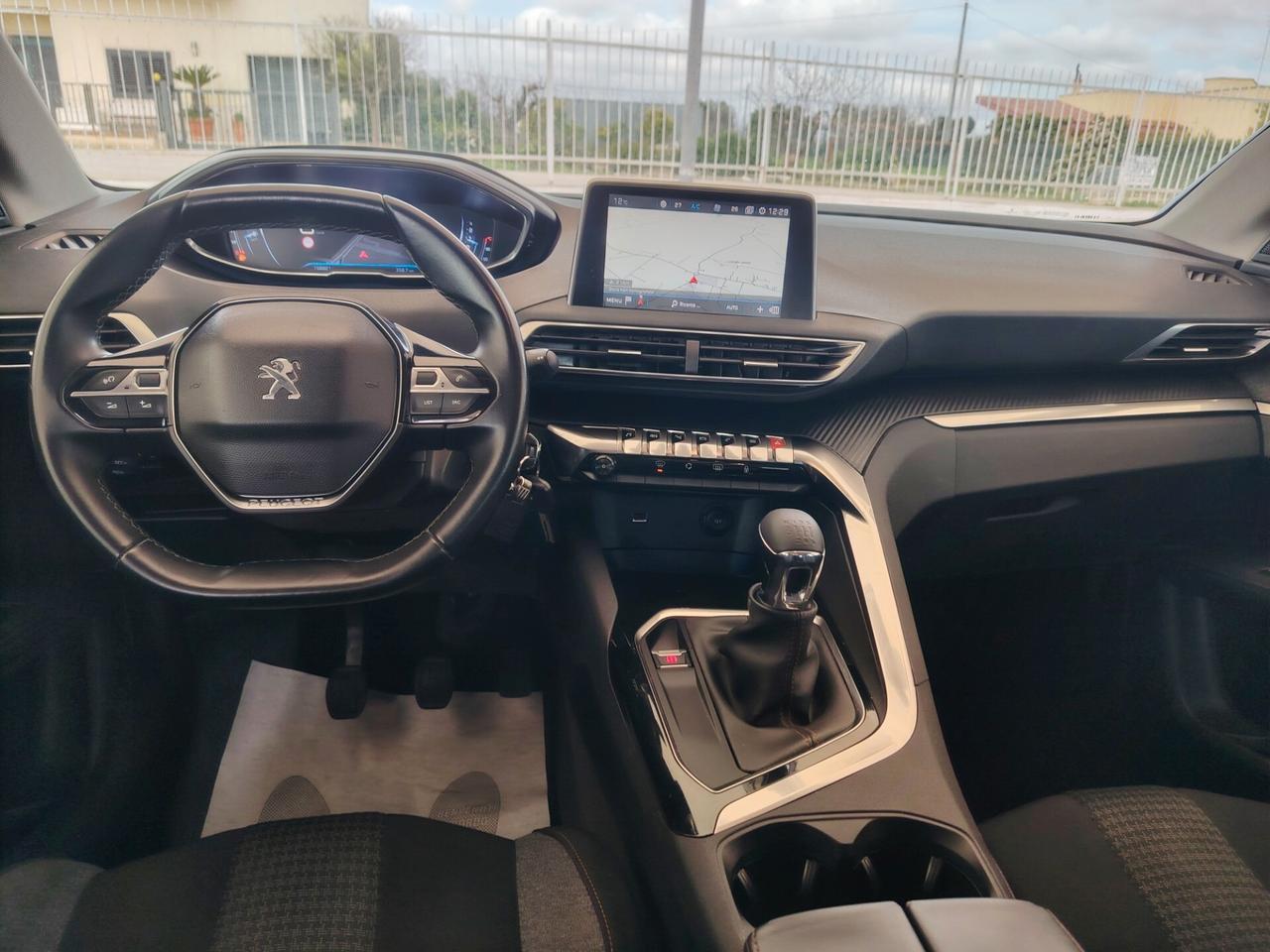 Peugeot 3008 1.6 BlueHDi 120 S&S Business 2018