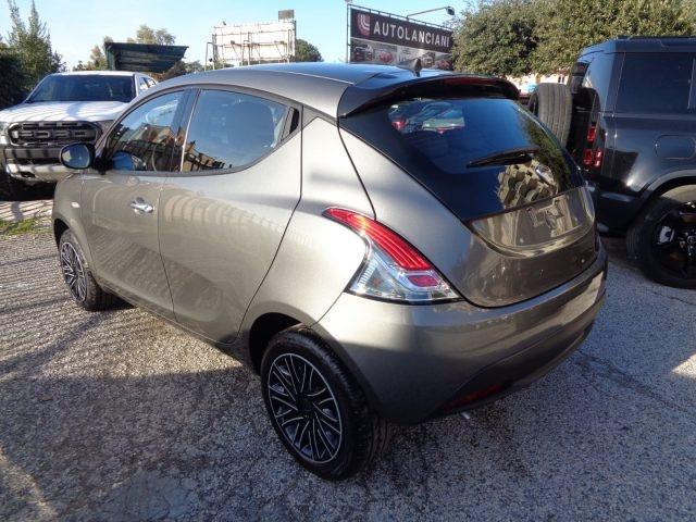 LANCIA Ypsilon 1000 HYBRID ORO 70CV 5 POSTI ITALIA