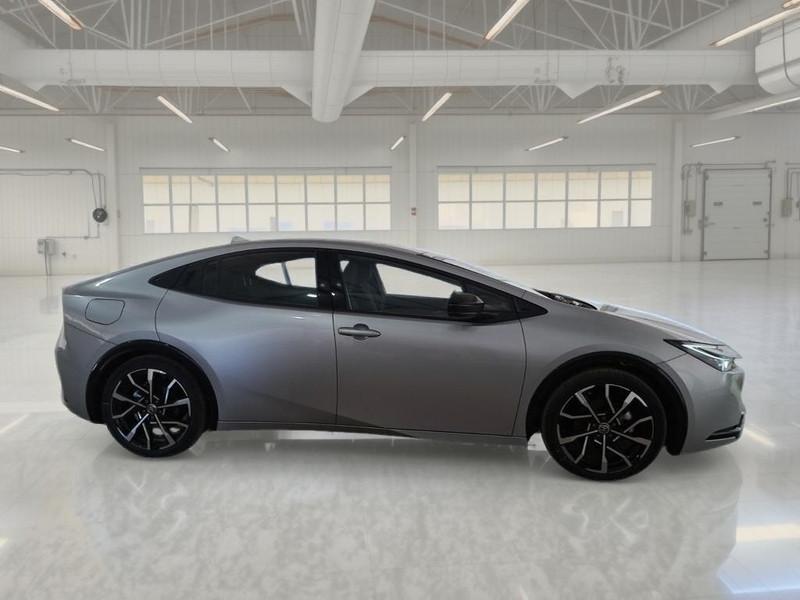 TOYOTA PRIUS PLUG-IN HYBRID LOUNGE 5 PORTE BERLINA