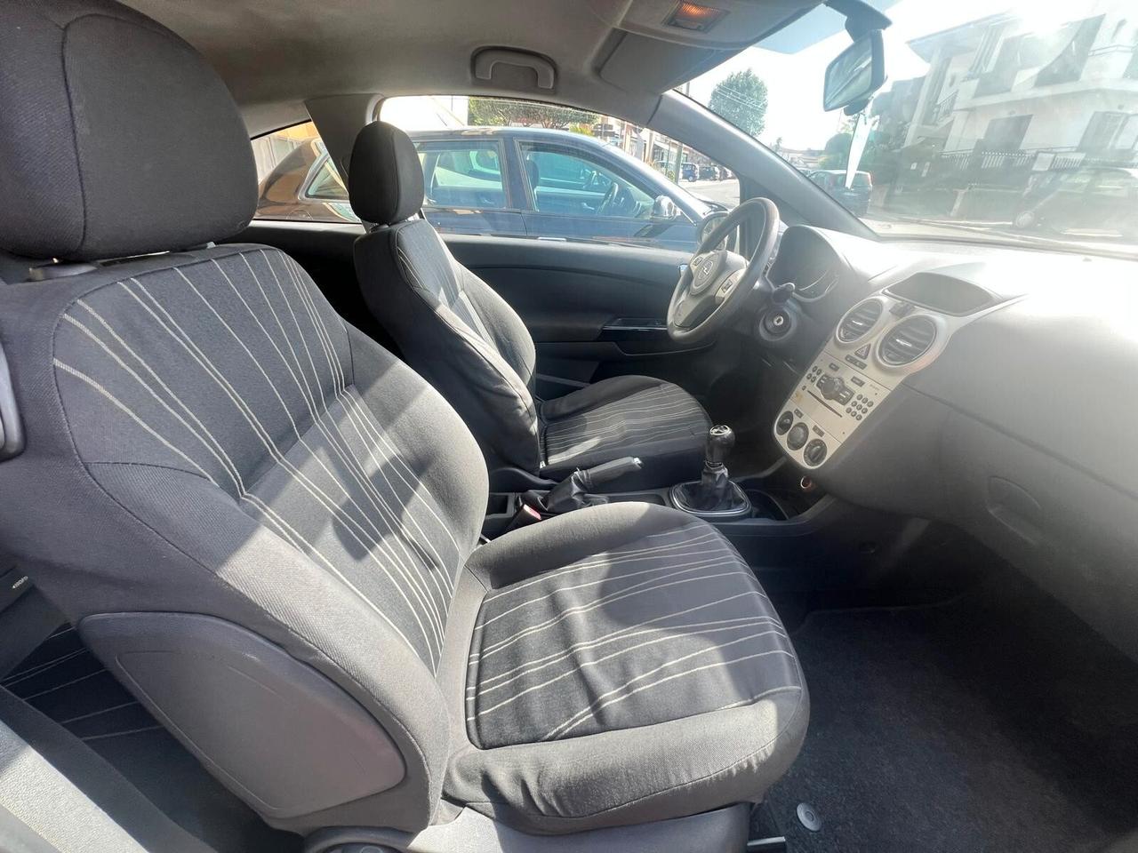 Opel Corsa 1.0 12V 3 porte Club