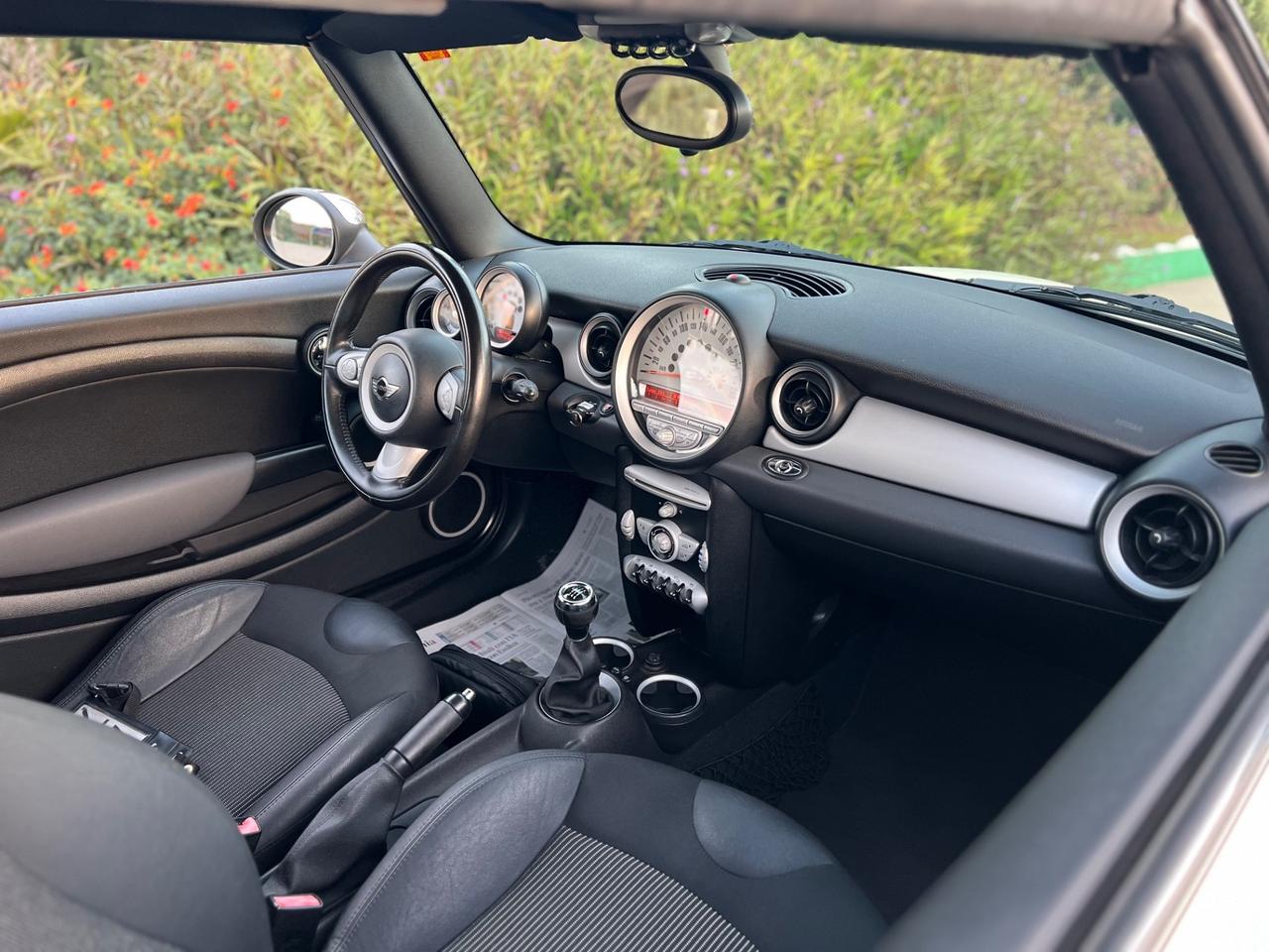 Mini Cooper Cabrio (90kw)