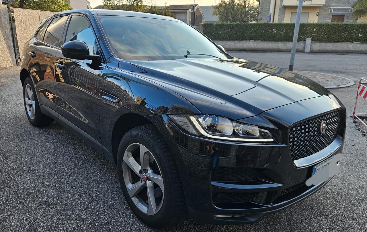 Jaguar F-Pace 2.0 D 180 CV AWD Portfolio