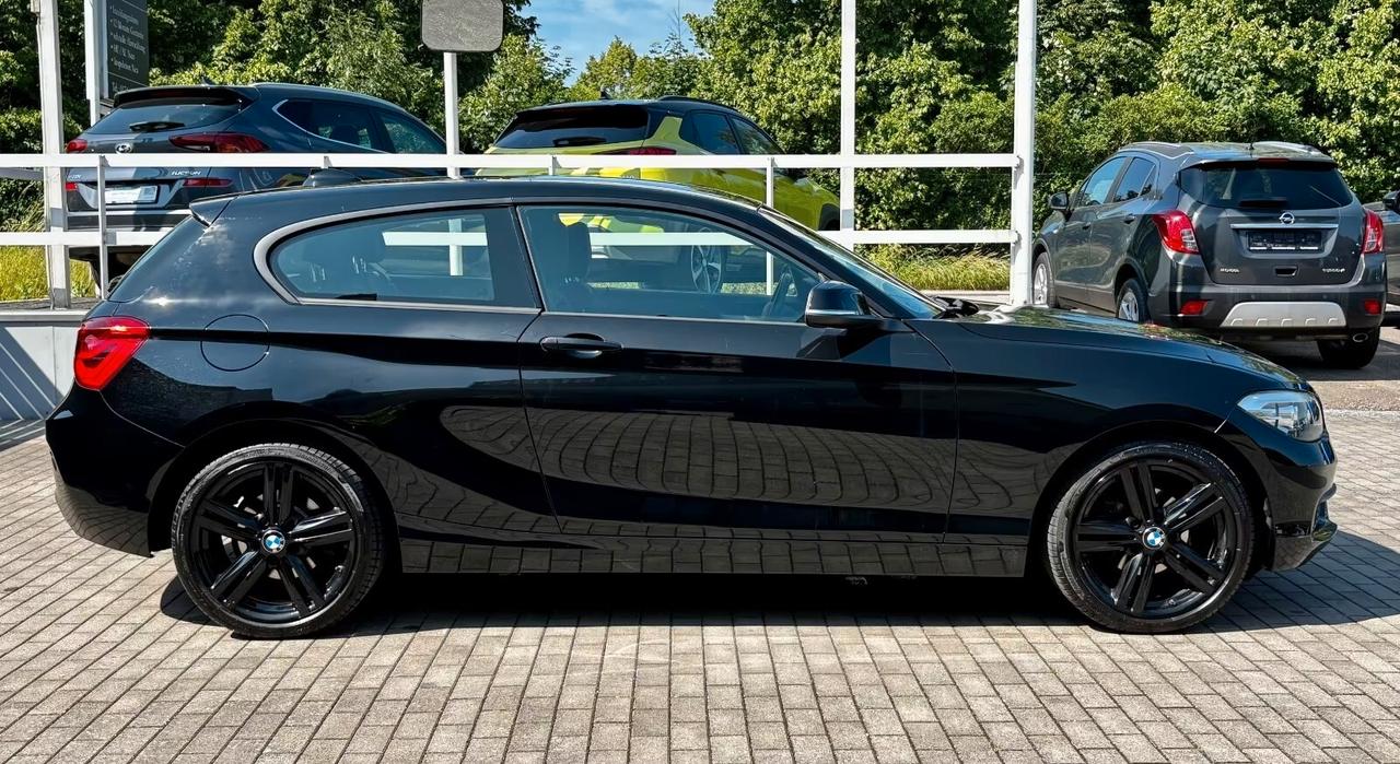 Bmw serie 1 116 i 3p. Sport