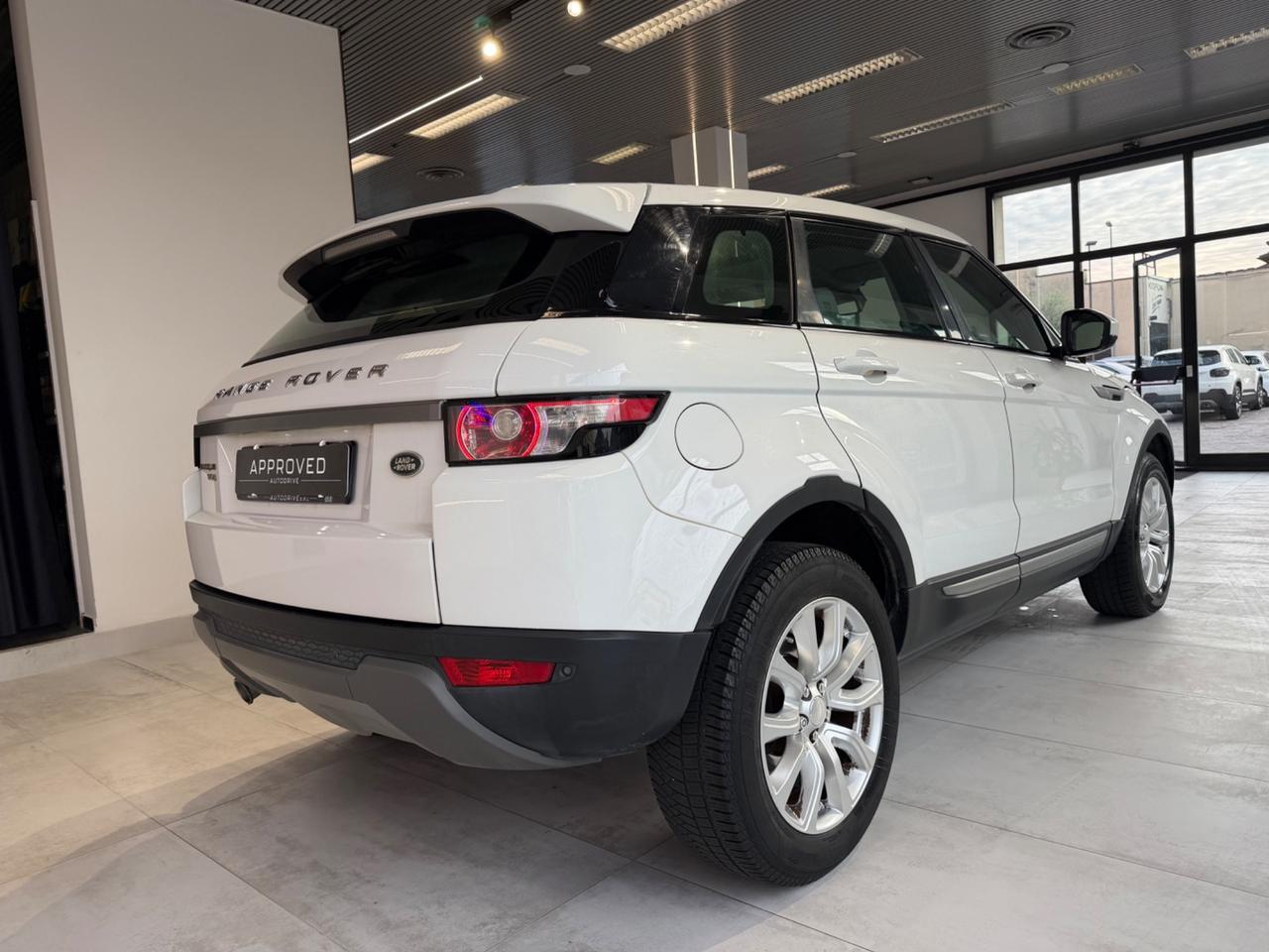 Land Rover Range Evoque 2.2 TD4 5p. Dynamic