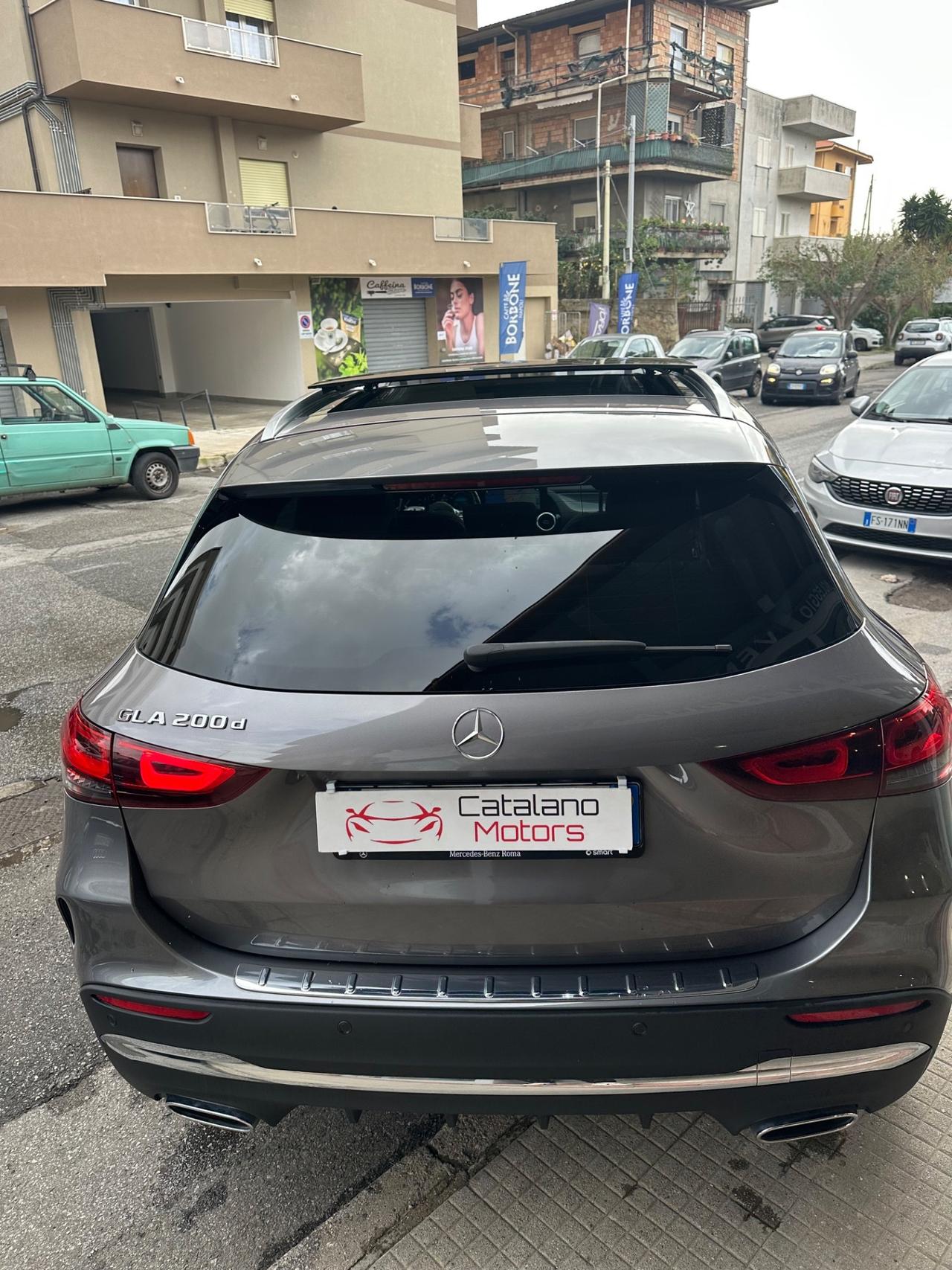 Mercedes-benz GLA 200 d Automatic Premium