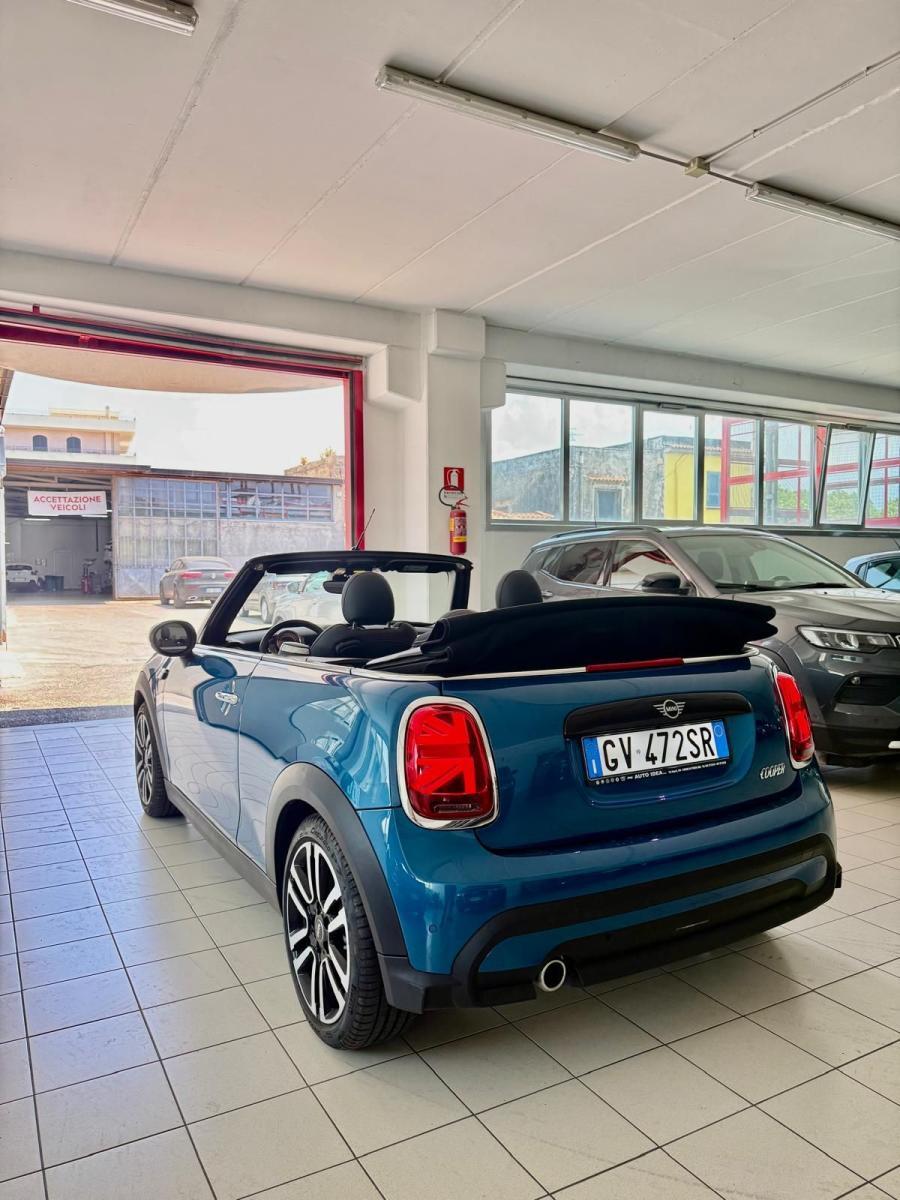 MINI - Cabrio - Mini Cooper