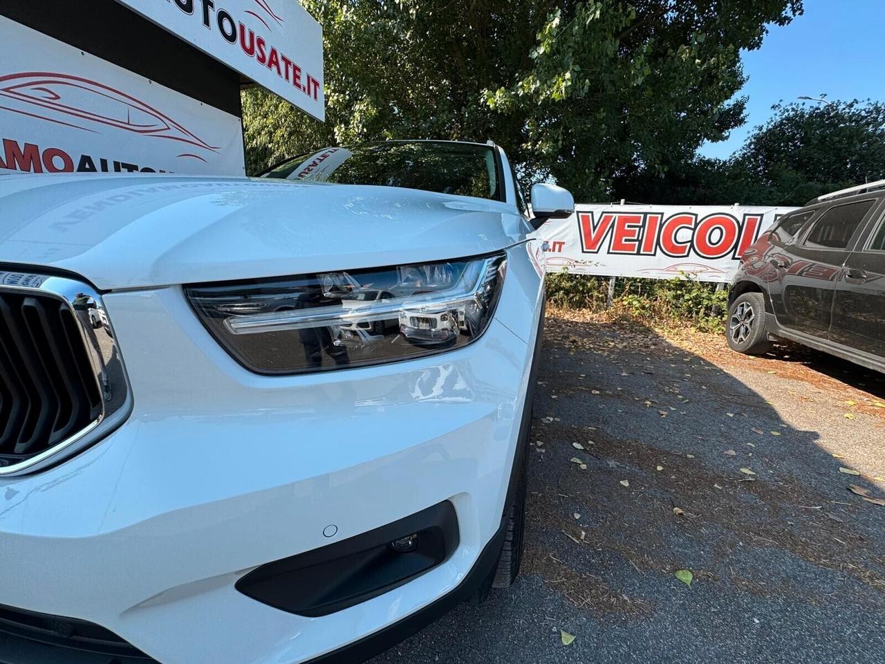 Volvo XC40 T2 Geartronic Momentum Core