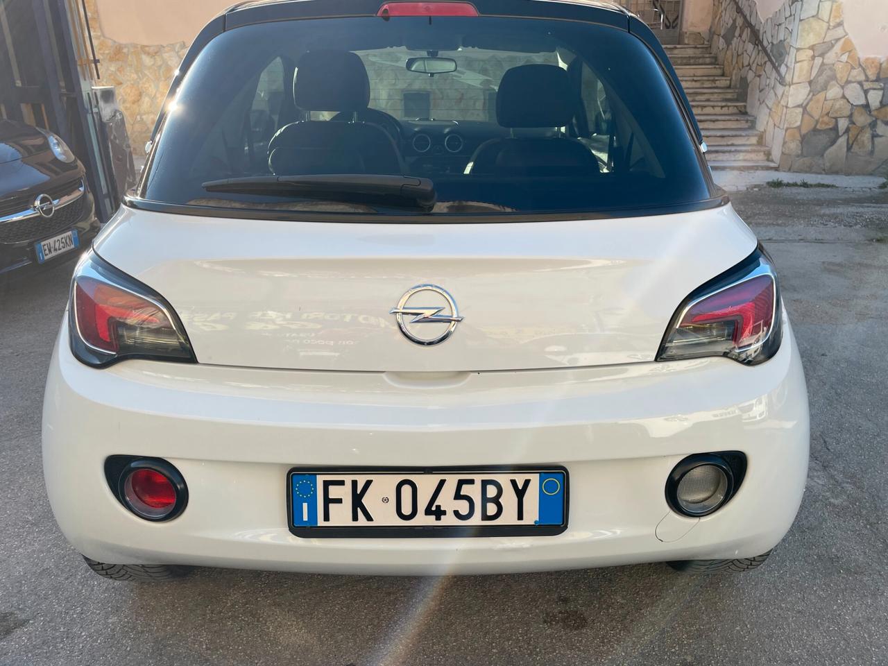 Opel Adam 1.4 87 CV GPL Tech Black Jack