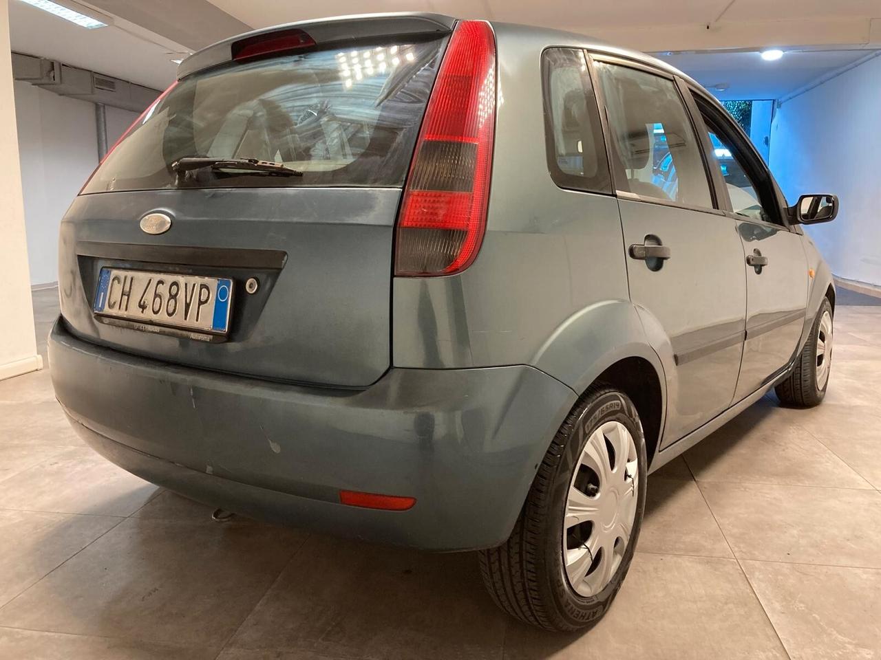 FORD FIESTA 1.4 TDCi- OK NEOPATENTATI- GOMME NUOVE