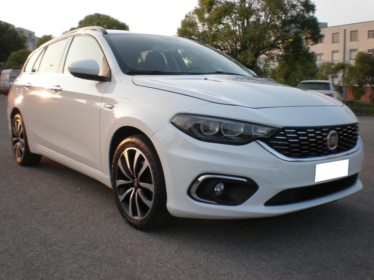 Fiat Tipo 1.6 td 120 cv, superfull, nuova