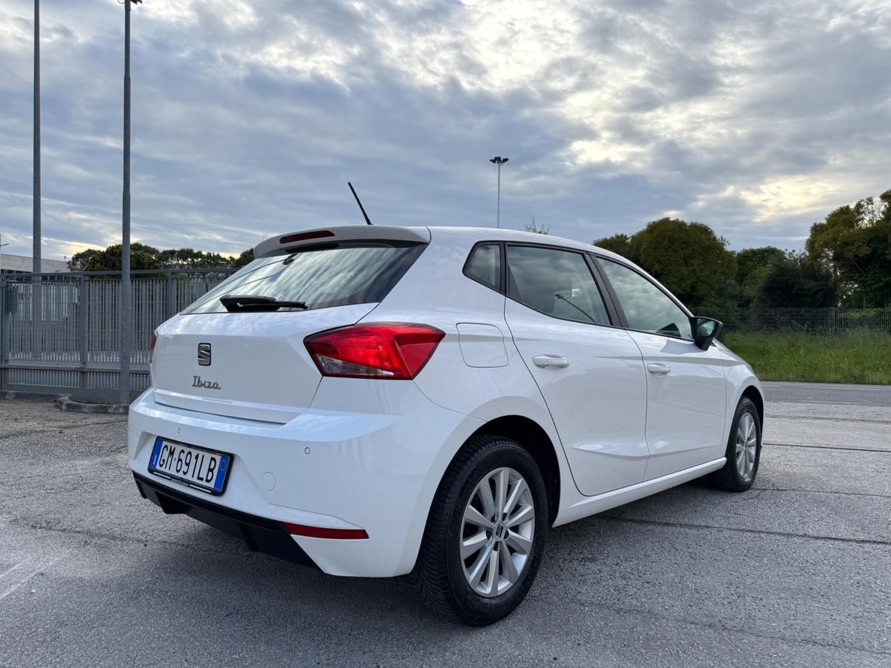 SEAT IBIZA 1.0 TGI Metano Style - Led Carplay