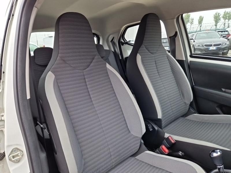 TOYOTA AYGO 1.0 VVT-i x-business MMT MY19 5 PORTE