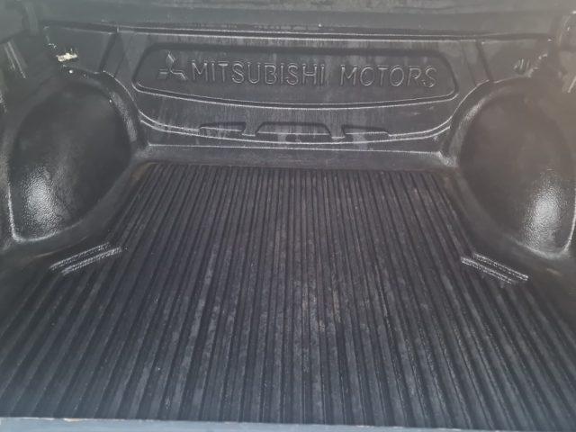 MITSUBISHI L200 2.5 DI-D/136CV Double Cab Invite