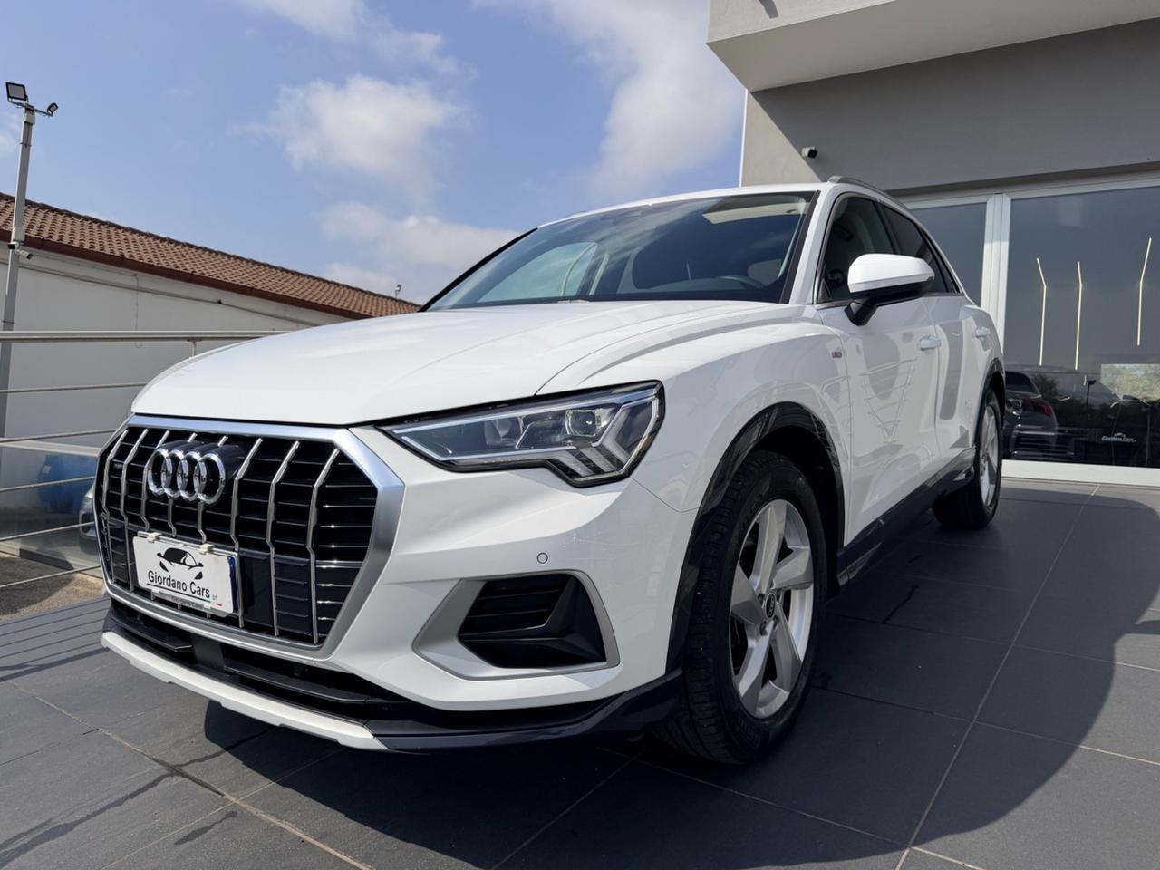 Audi Q3 40 TDI quattro S tronic line edition