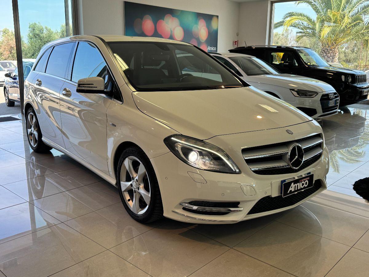 MERCEDES Classe B 200 CDI Premium