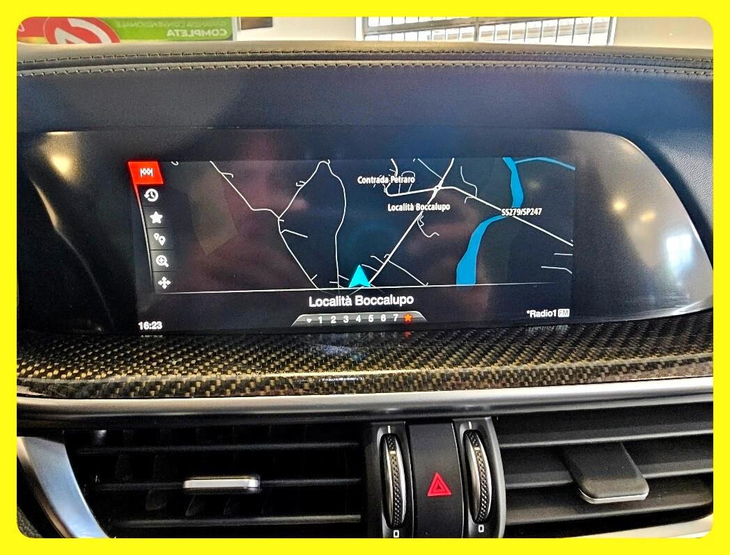 Alfa Romeo Stelvio 2.9 Bi-Turbo V6 510 CV AT8 Quadrifoglio