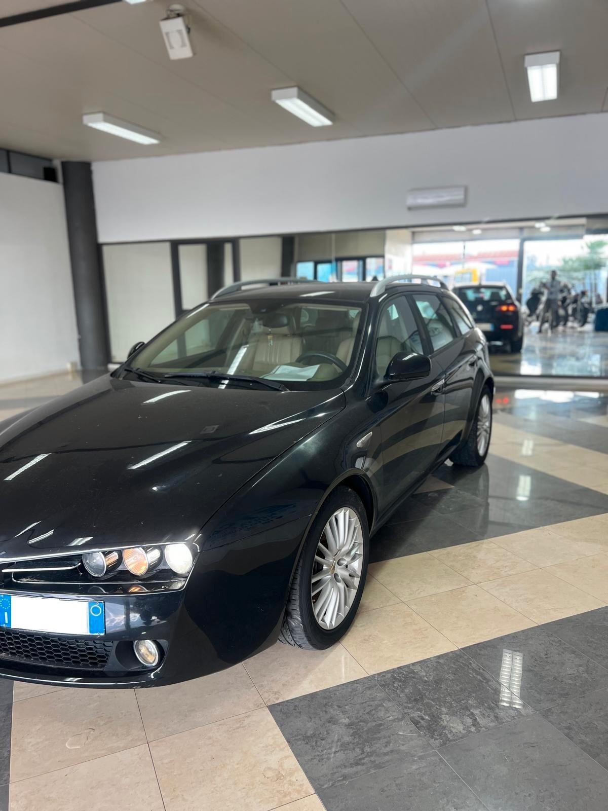 Alfa Romeo 159 1.9 JTDm 16V Sportwagon Exclusive Q-Tronic