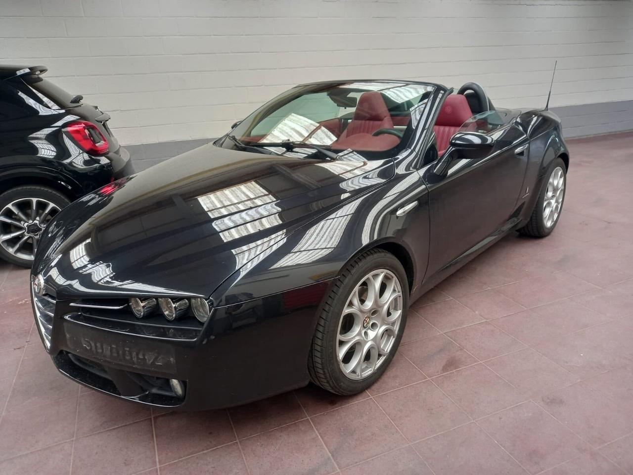 Alfa Romeo Spider 2.2 JTS Exclusive -MOLTO BELLA-