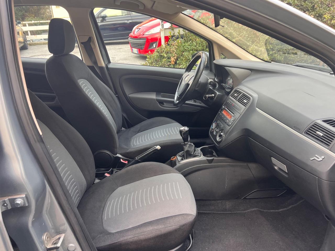 Fiat grande Punto 1.3 MJT 16V 5 porte con soli 70.000km