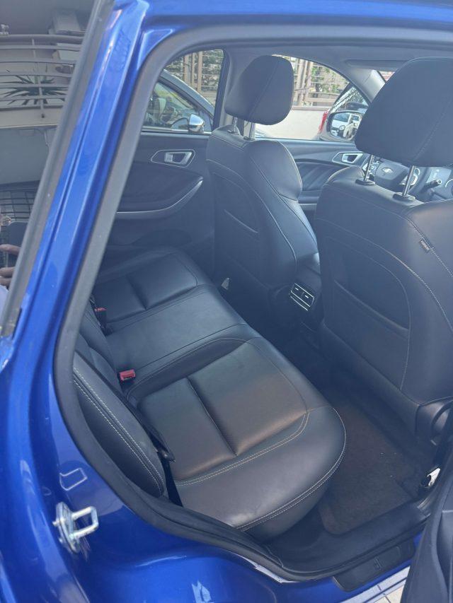 OTHERS-ANDERE OTHERS-ANDERE DR Automobiles DR F35 1.5 turbo Gpl 149cv dct