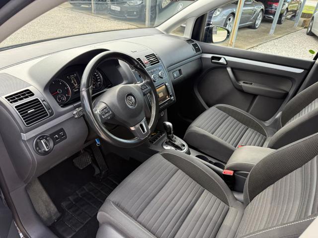 VOLKSWAGEN Touran Business 2.0 TDI 140 CV DSG Highline 7 POSTI