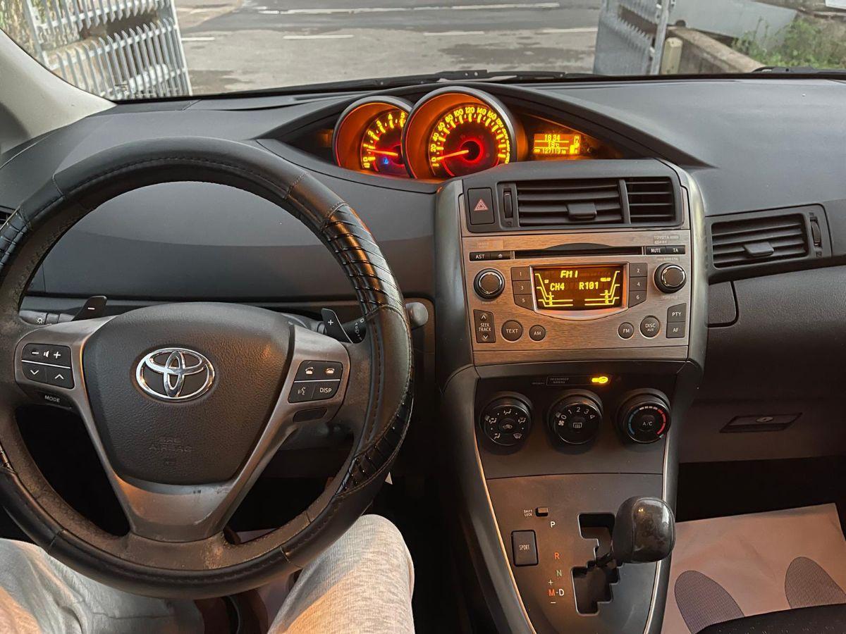 TOYOTA - Verso - 2.2 D-Cat 150CV aut. Sol