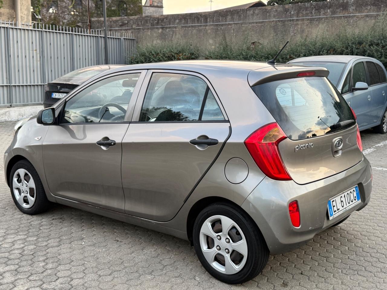 Kia Picanto 1.0 12V benzina km 104.000 - 2012