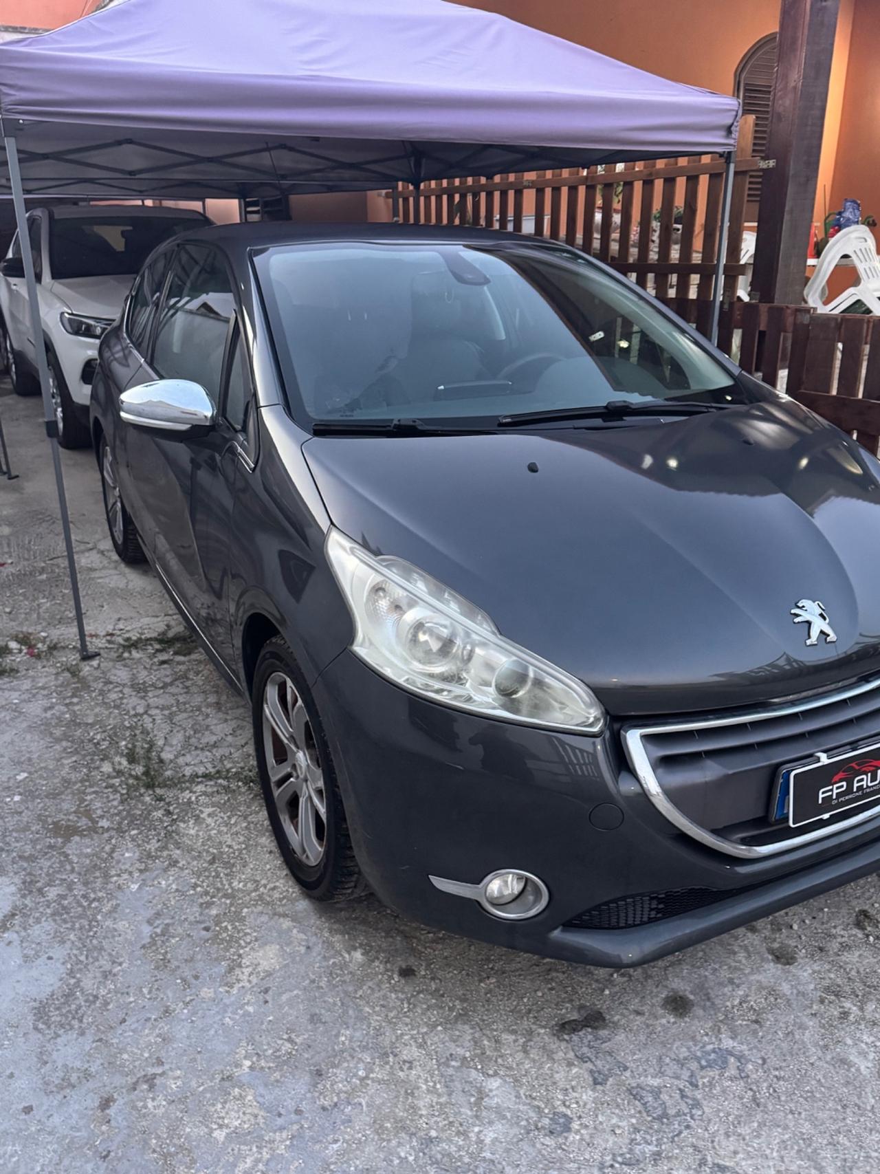 Peugeot 208 1.2 VTi 82 CV 3 porte Allure