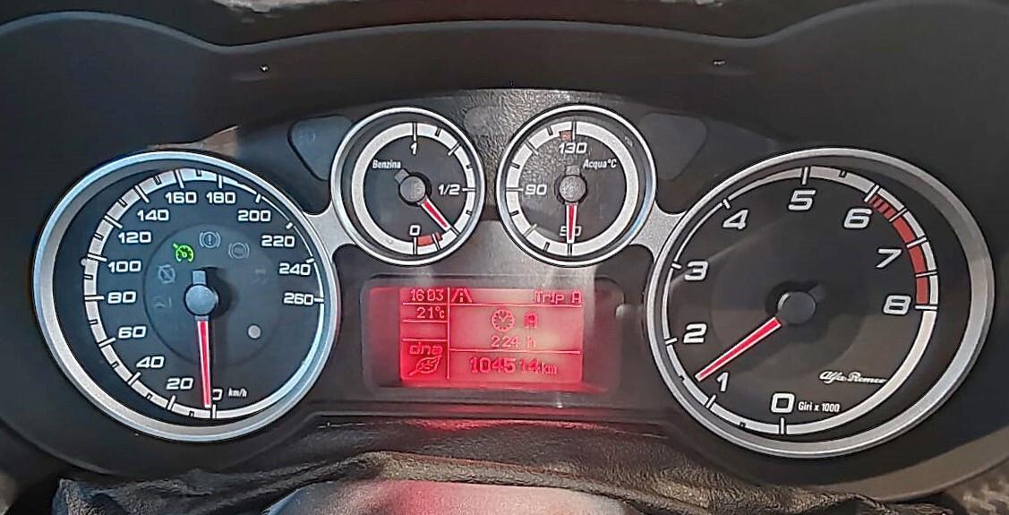 Alfa Romeo MiTo 0.9 T 105 CV TwinAir S&S Distinctive