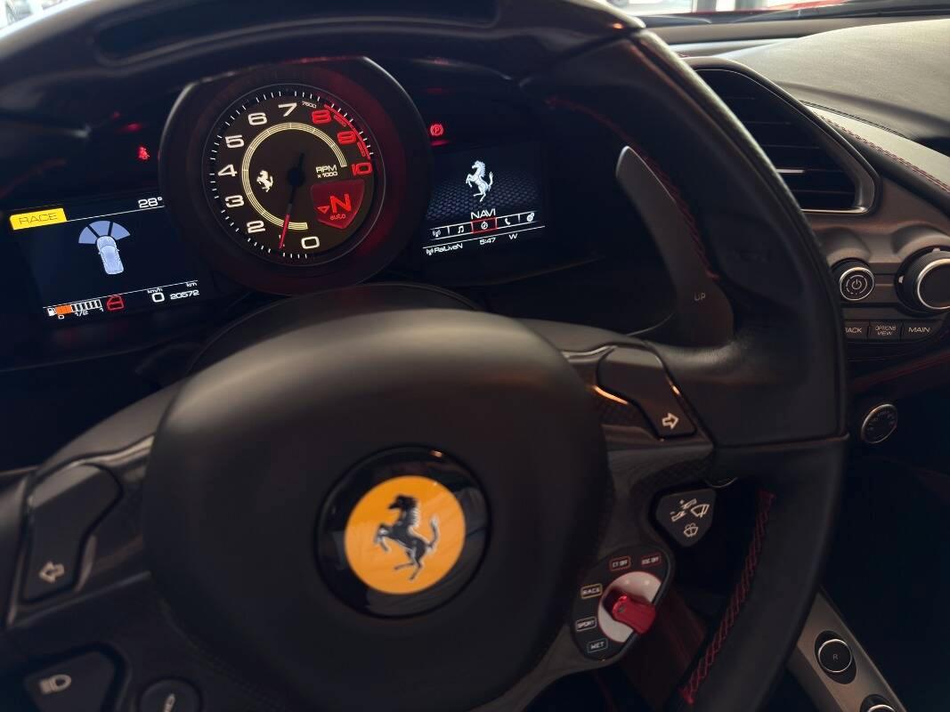 Ferrari 488 Coupe 3.9 GTB UFFICIALE ITALIANA