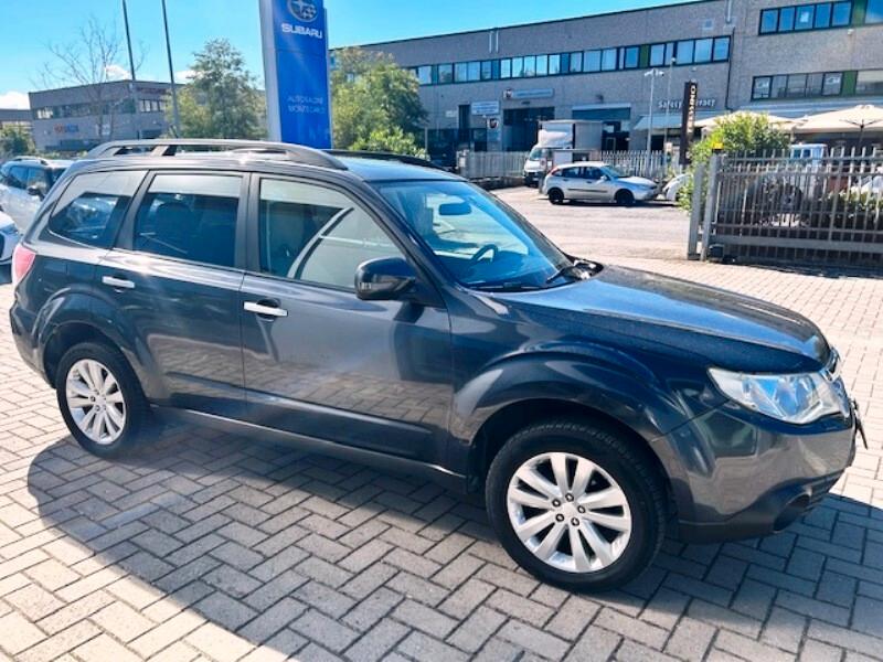 Subaru Forester 2.0XS Bi-Fuel Exclusive - MOTORE NUOVO - SERBATOIO GPL NUOVO -
