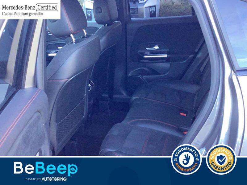 Mercedes-Benz GLA 200 D PREMIUM 4MATIC AUTO