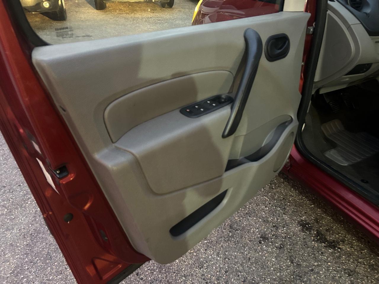 Renault Kangoo 1.6 105CV 5 porte Benzina/GPL Tom
