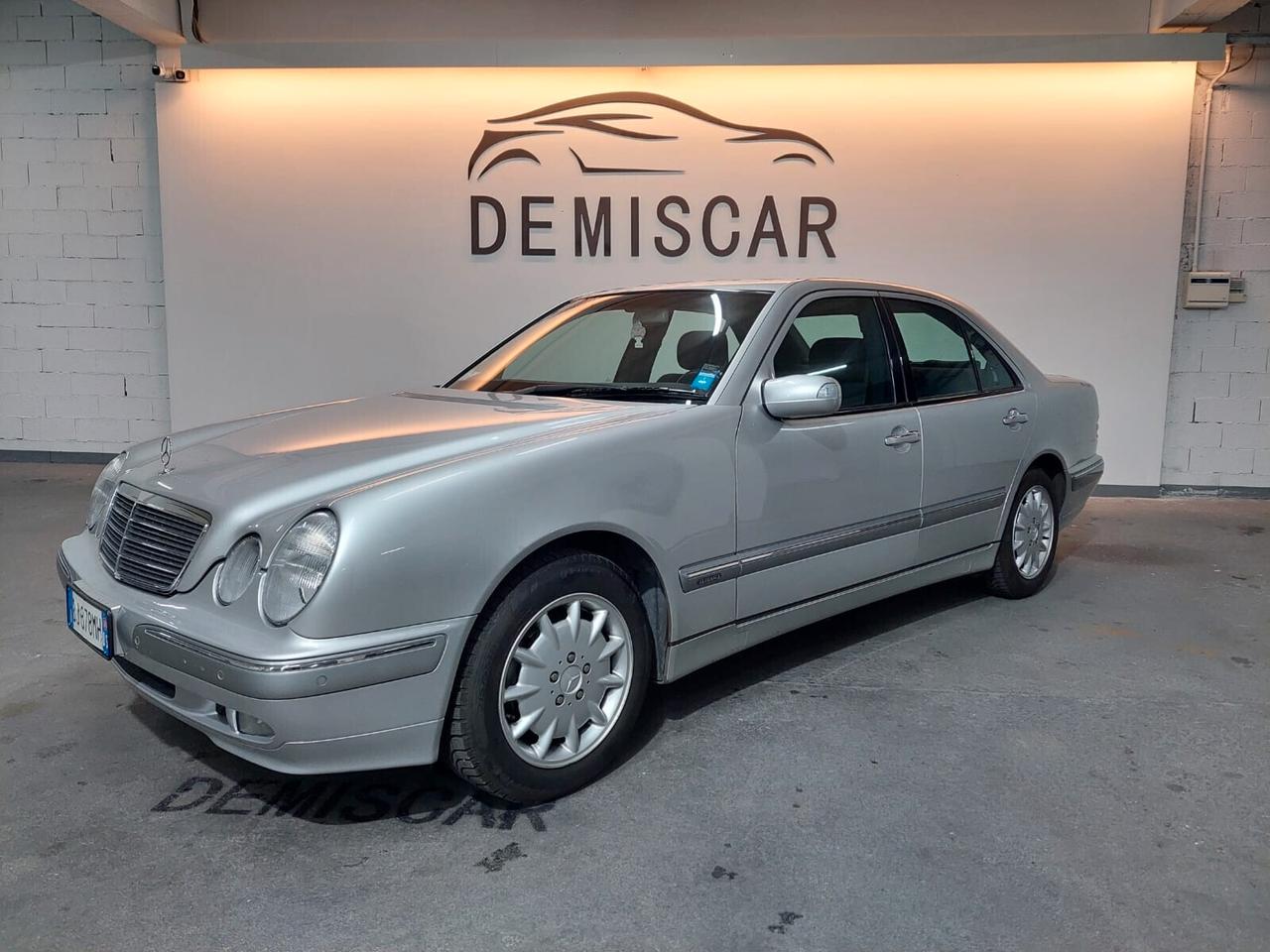 Mercedes-benz E 200 cat Avantgarde