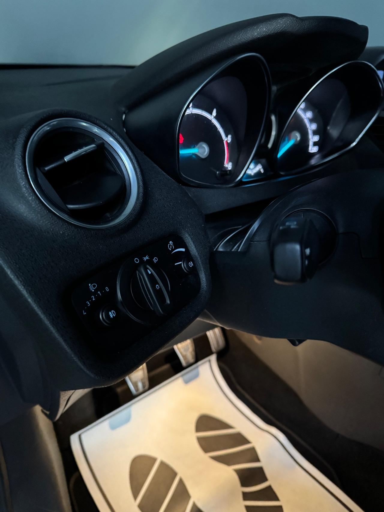 Ford Fiesta 1.5 TDCi 75CV 3 porte ST-Line( EURO 6)