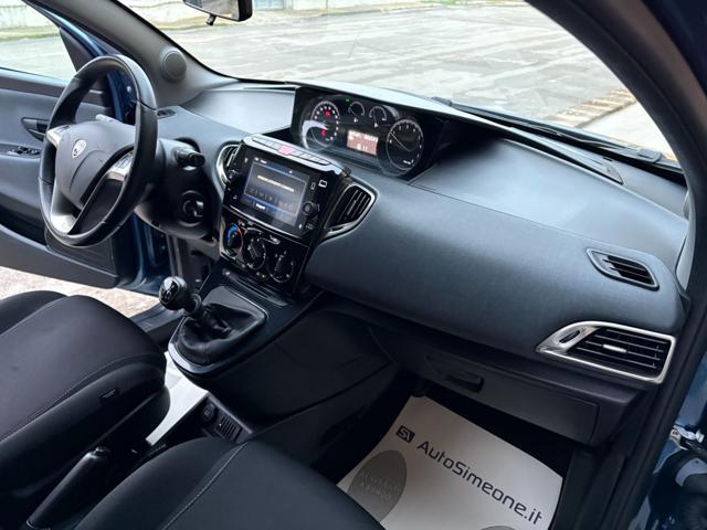 LANCIA Ypsilon 1.0 FireFly 5 porte S&S Hybrid Gold 5 posti