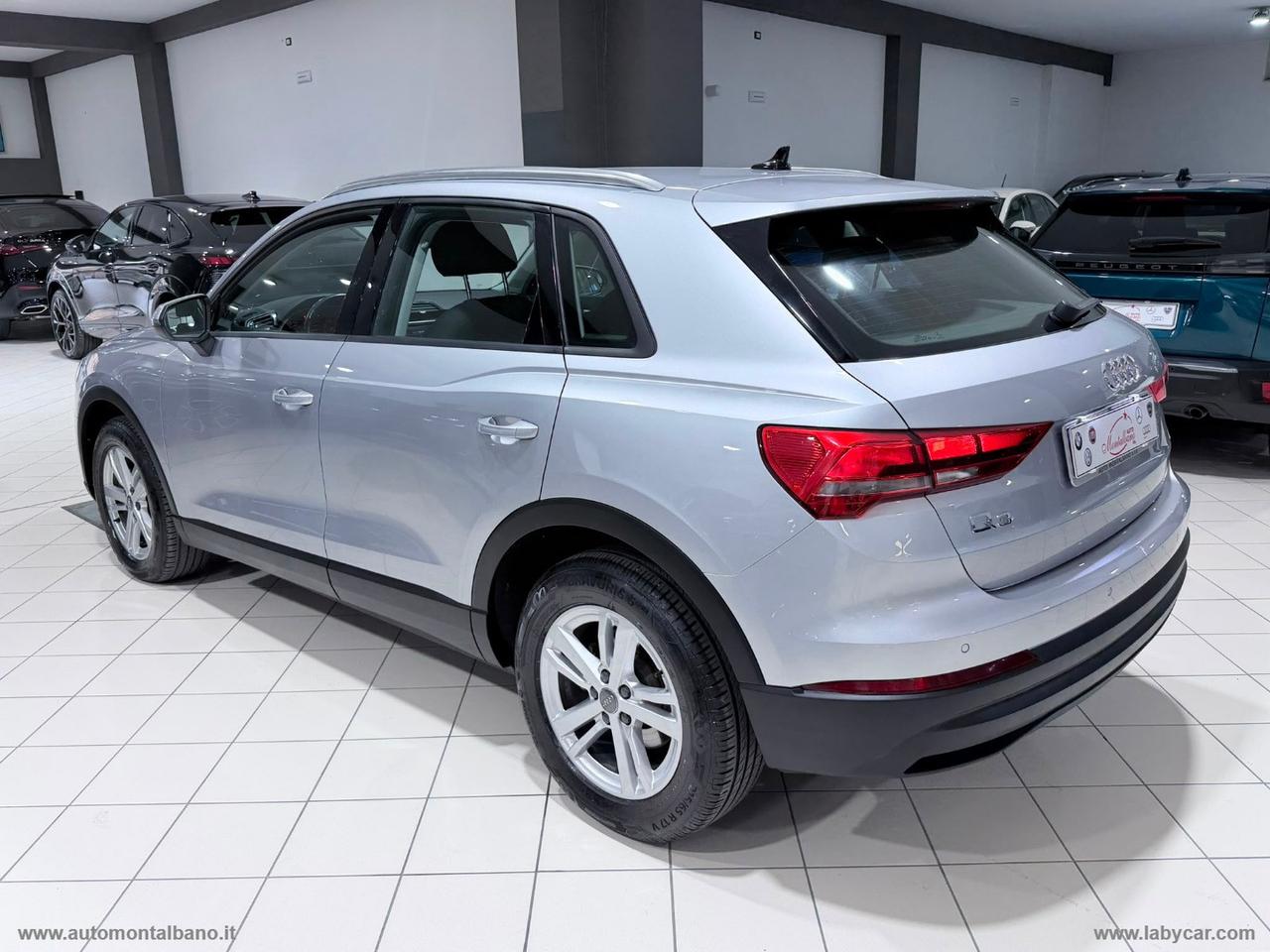 AUDI Q3 35 TDI S tronic Business SPORT