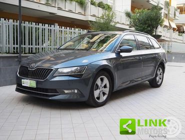 SKODA Superb 2.0 TDI DSG Wagon Executive