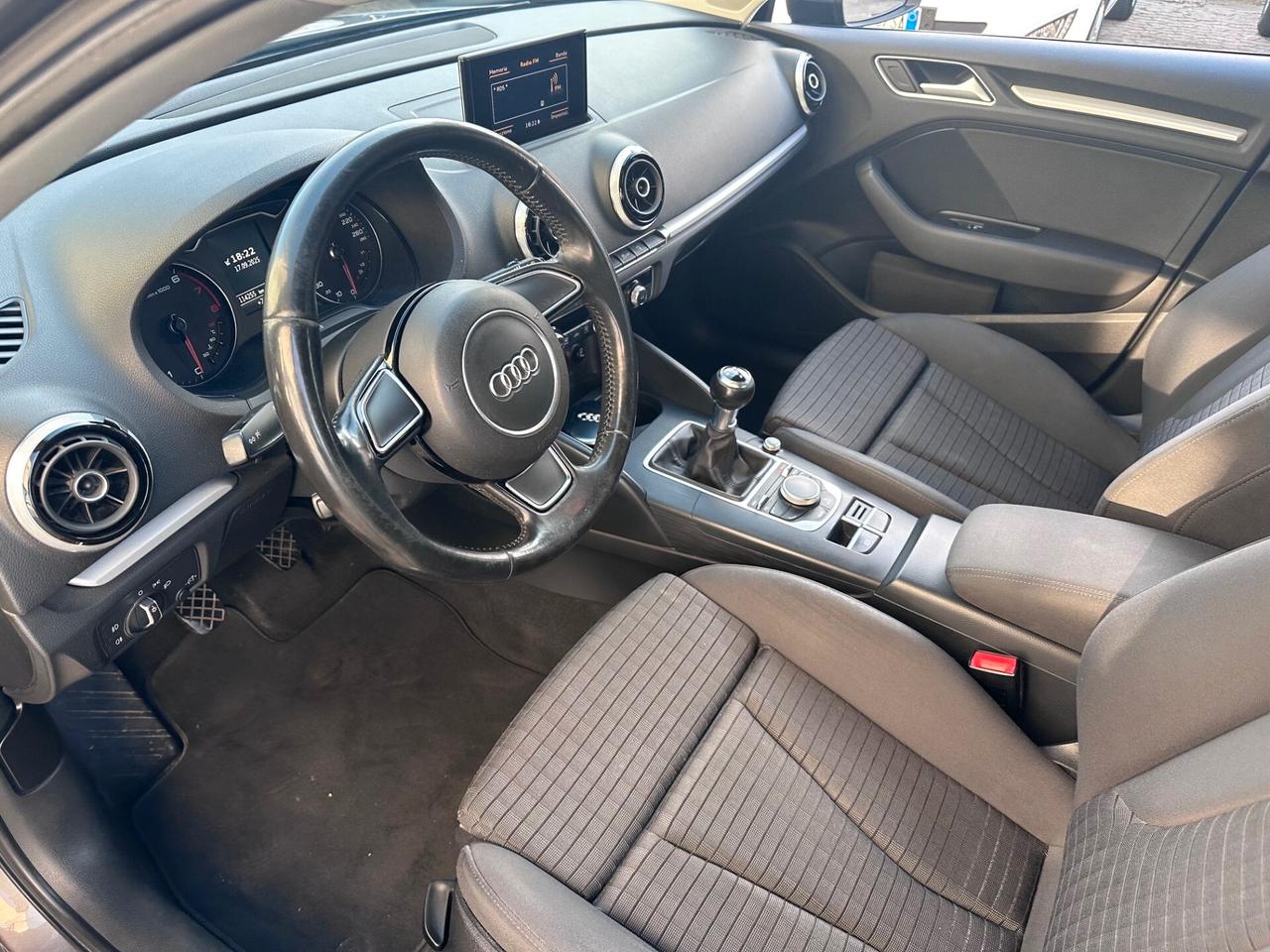 Audi A3 Sedan 1.4 TFSI 125 CV Ambiente*EURO6*NEOPATENTATI