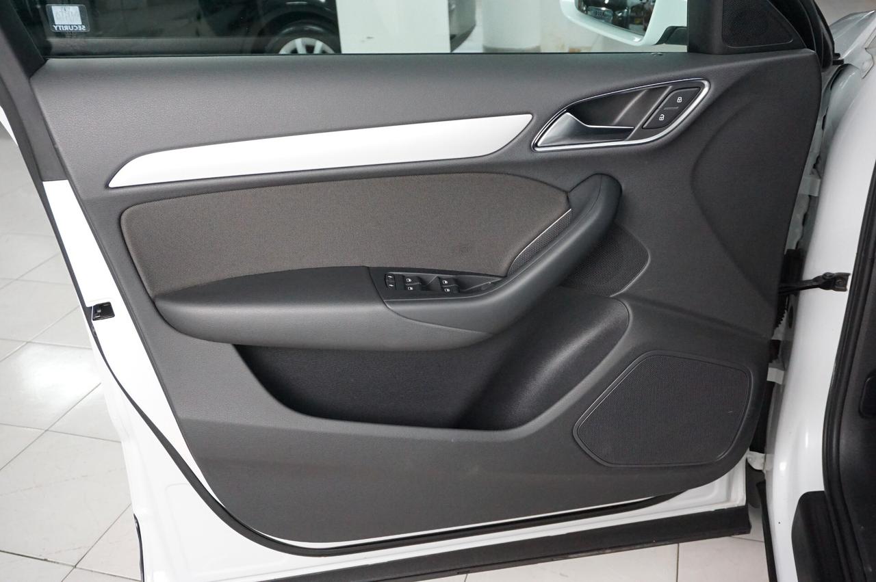 Audi Q3 2.0 TDI 150 CV quattro Sport