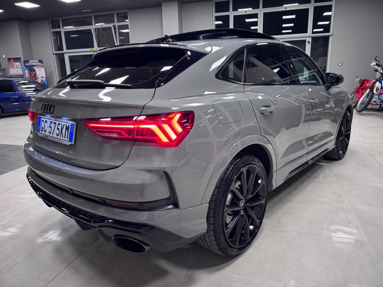 AUDI RSQ3 MY2021 KM 52.000